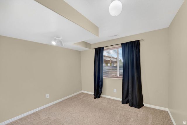 3748 W ELK PARK CT, South Jordan, UT 84095