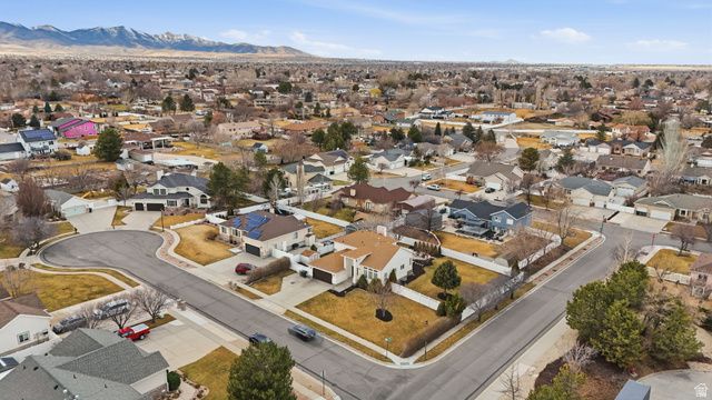 3748 W ELK PARK CT, South Jordan, UT 84095