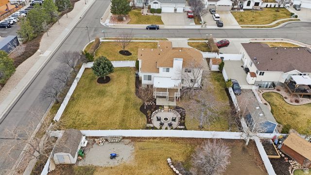 3748 W ELK PARK CT, South Jordan, UT 84095