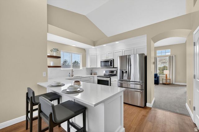 3748 W ELK PARK CT, South Jordan, UT 84095