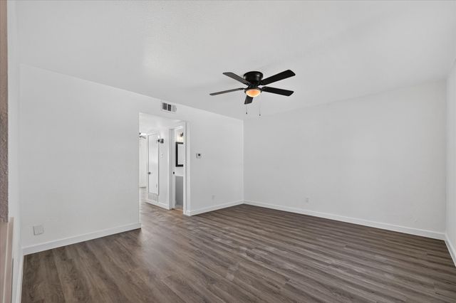620 Royal Crest Drive, Richardson, TX 75081