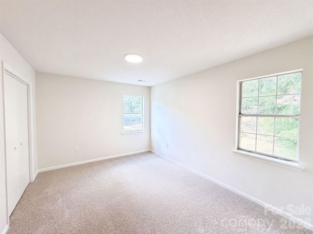 8431 Mission Hills Road, Charlotte, NC 28227