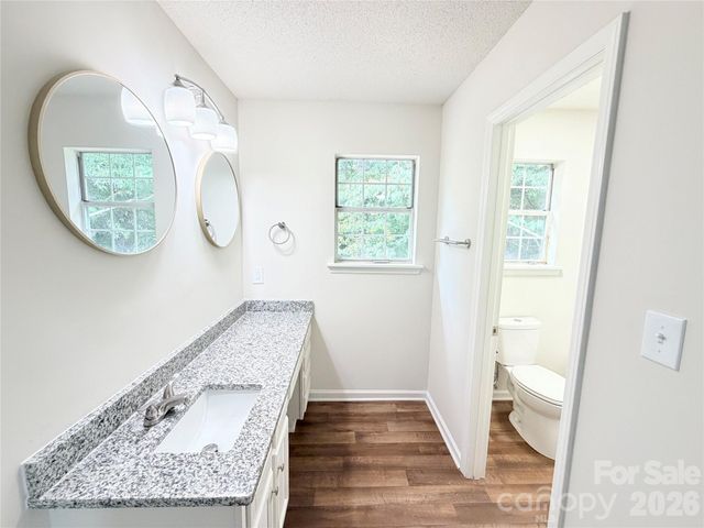 8431 Mission Hills Road, Charlotte, NC 28227