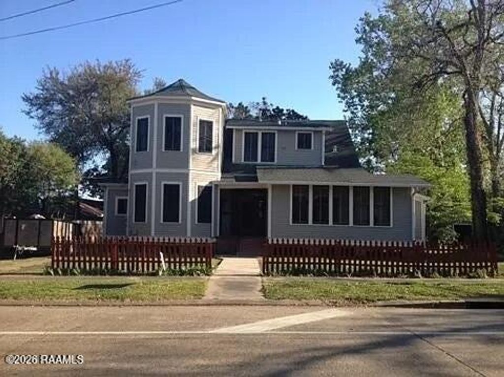 215 Versailles Boulevard 3, Lafayette, LA 70501