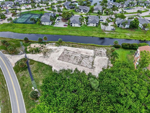 22962 Camino Del Mar, Boca Raton, FL 33433