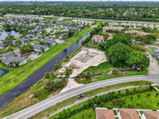 22962 Camino Del Mar, Boca Raton, FL 33433