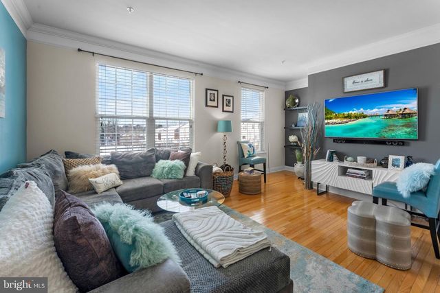 516 VICTORIANNA DR, Capitol Heights, MD 20743