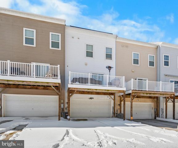 516 VICTORIANNA DR, Capitol Heights, MD 20743