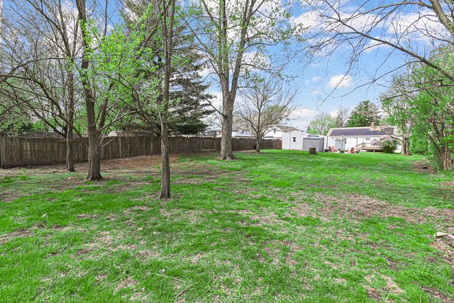 144 E 2nd Avenue, New Lenox, IL 60451