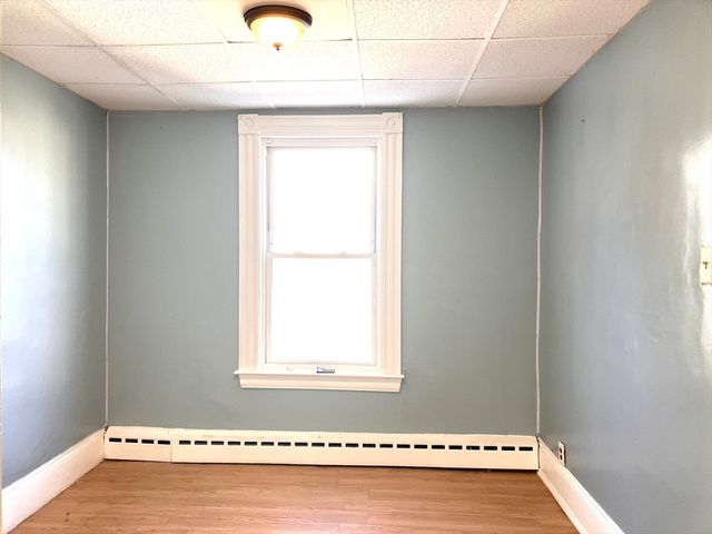 9 Laurel 1, Lynn, MA 01905