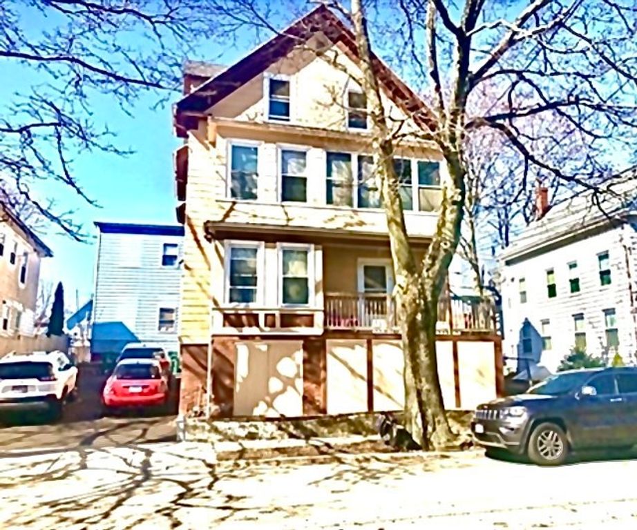 9 Laurel 1, Lynn, MA 01905