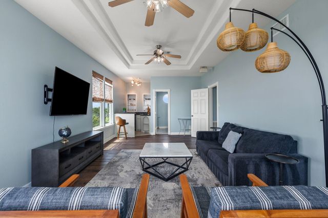 100 Avenue A, San Leon, TX 77539