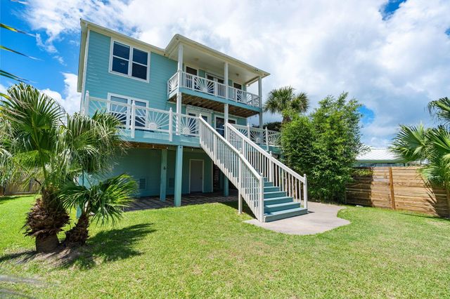 100 Avenue A, San Leon, TX 77539