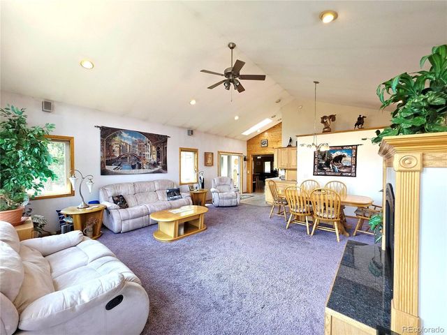 277 Cherokee Dr, Florissant, CO 80816