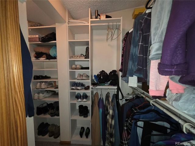 277 Cherokee Dr, Florissant, CO 80816