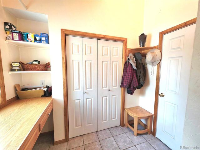 277 Cherokee Dr, Florissant, CO 80816