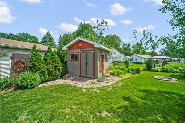 410 S. Fulton Street, Shell Rock, IA 50670