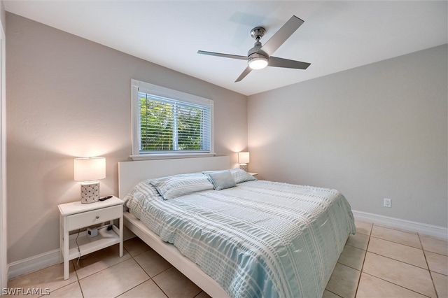 795 94th AVE N, Naples, FL 34108