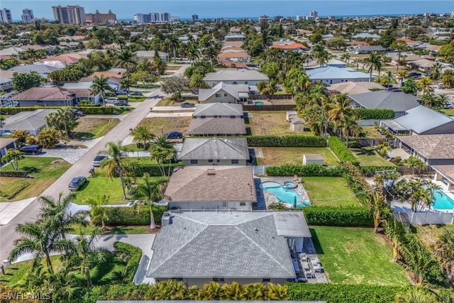 795 94th AVE N, Naples, FL 34108