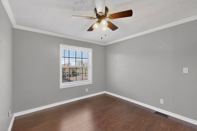 819 Hoss Road, Sanger, TX 76266