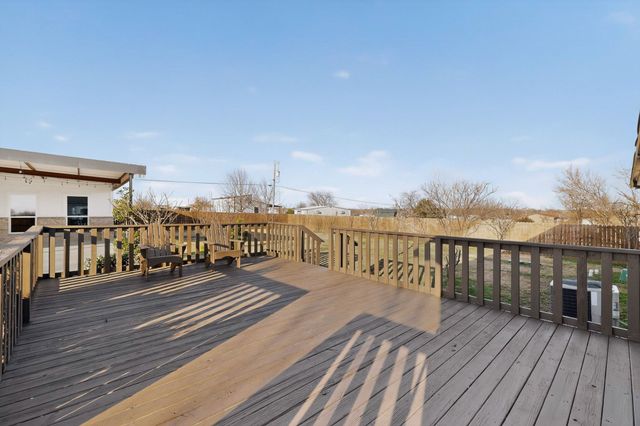 819 Hoss Road, Sanger, TX 76266