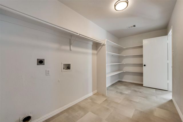 1627 Cedarbrook Drive, Mesquite, TX 75181