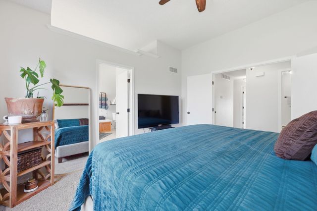 1410 Northpointe Ct, Andover, KS 67002