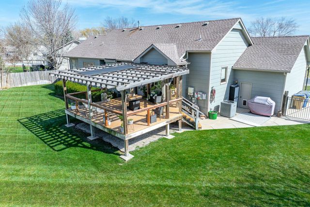 1410 Northpointe Ct, Andover, KS 67002