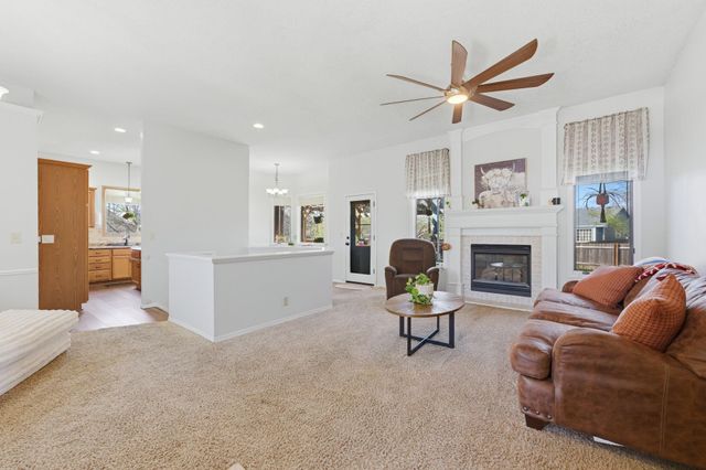 1410 Northpointe Ct, Andover, KS 67002