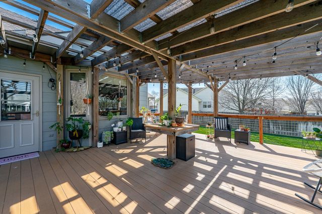 1410 Northpointe Ct, Andover, KS 67002