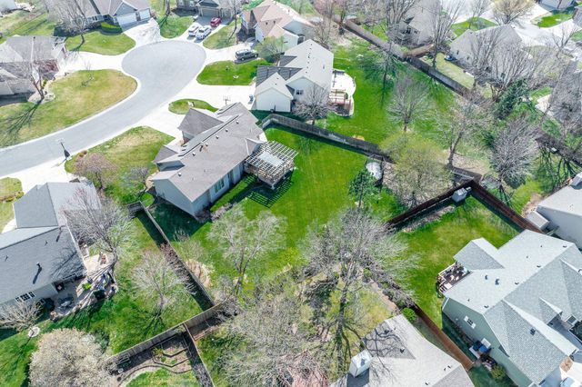 1410 Northpointe Ct, Andover, KS 67002