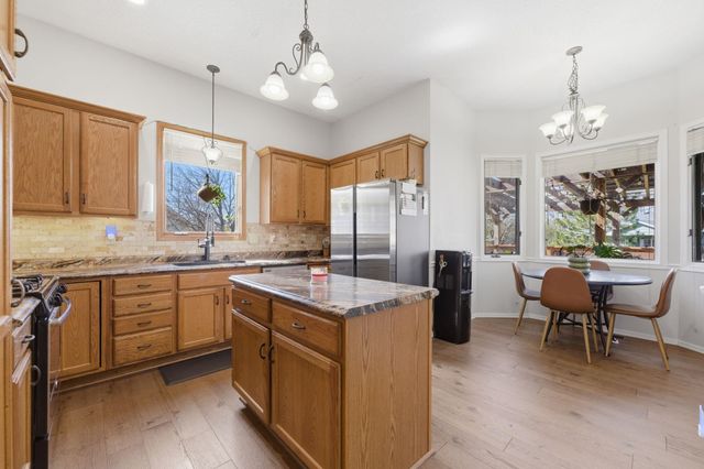 1410 Northpointe Ct, Andover, KS 67002