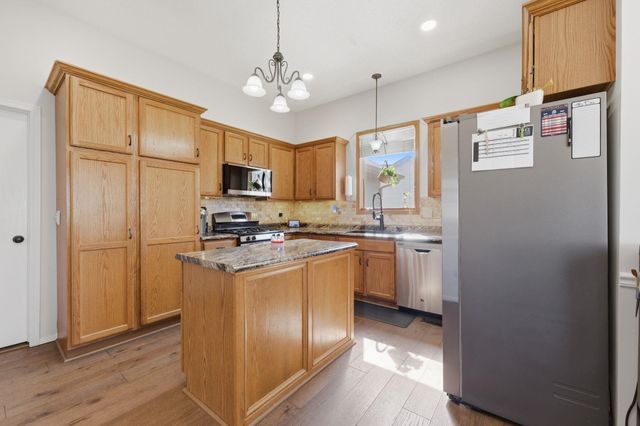 1410 Northpointe Ct, Andover, KS 67002