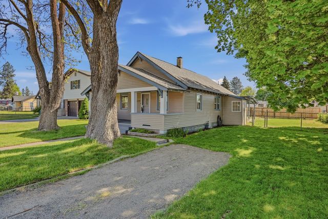 6208 N Whitehouse St, Spokane, WA 99205