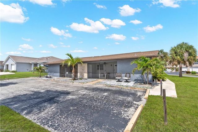 4353 Country Club BLVD B, Cape Coral, FL 33904