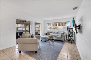 4353 Country Club BLVD B, Cape Coral, FL 33904