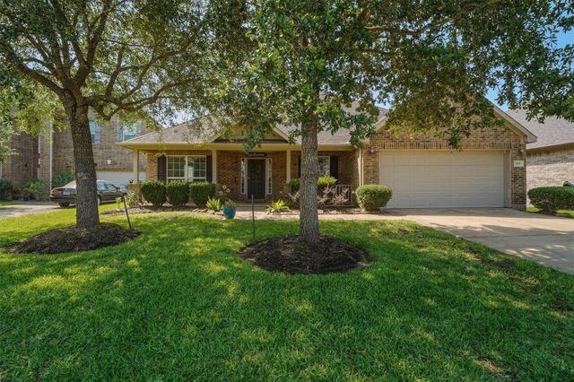 915 Misty Cliff, Dickinson, TX 77539