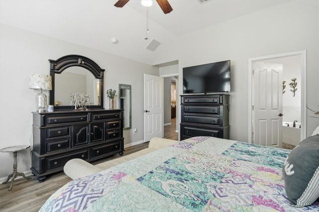 915 Misty Cliff, Dickinson, TX 77539