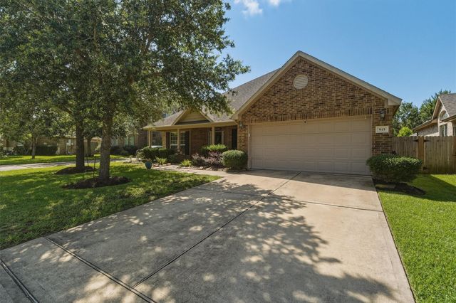 915 Misty Cliff, Dickinson, TX 77539
