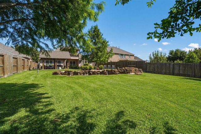 915 Misty Cliff, Dickinson, TX 77539