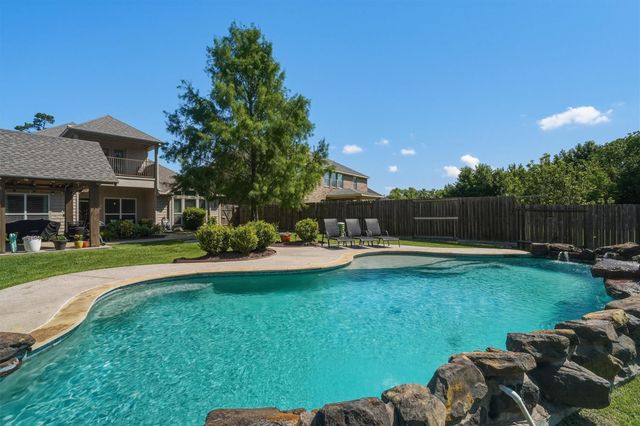 915 Misty Cliff, Dickinson, TX 77539