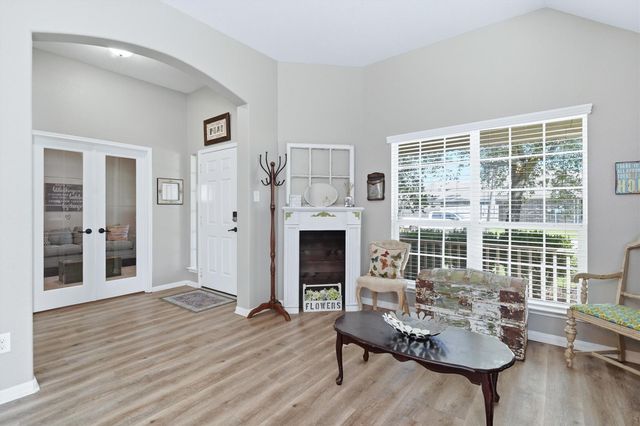 915 Misty Cliff, Dickinson, TX 77539