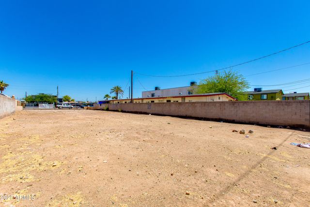 2145 E TAYLOR Street 11, Phoenix, AZ 85006