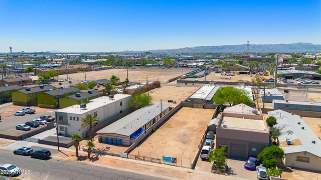 2145 E TAYLOR Street 11, Phoenix, AZ 85006