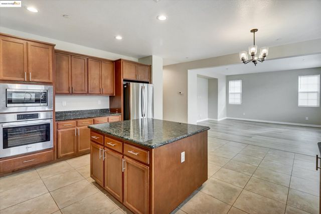 4560 Benton, Antioch, CA 94509