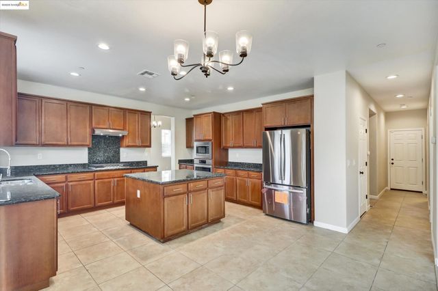 4560 Benton, Antioch, CA 94509