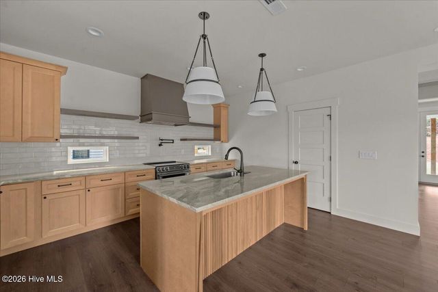 255 N Hale Street, Southern Pines, NC 28387