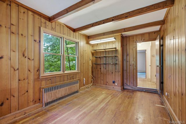 62 Woodhull Place, Northport, NY 11768