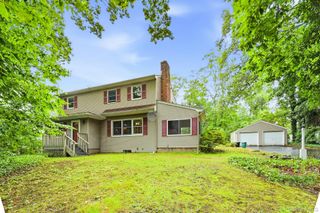 62 Woodhull Place, Northport, NY 11768