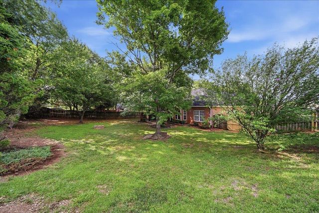 529 Fox Hurst Court, Moore, SC 29369